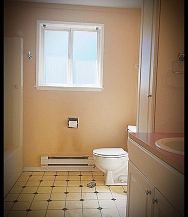 3rd image of 1212 Norpoint Way NE