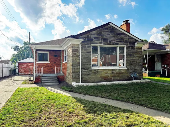 19435 Washburn St, Detroit, MI 48221