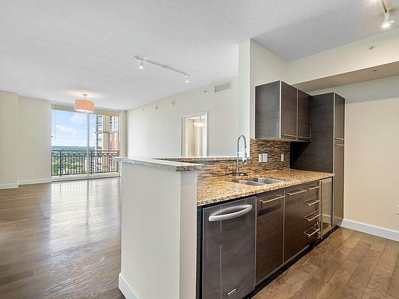 3rd image of 550 Okeechobee Boulevard #1603