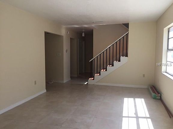 3rd image of 2070 Santiago Way N