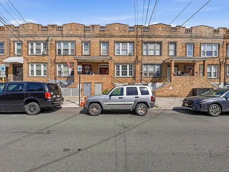 212 Avenue B #1 — Photo 2