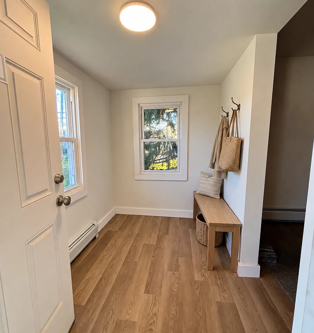 2 bed, 900 sqft, $2,250 — Photo 3