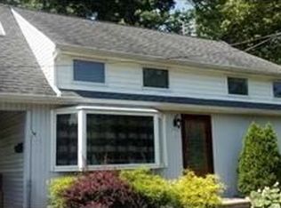 34 Oxford Rd, East Brunswick, NJ 08816