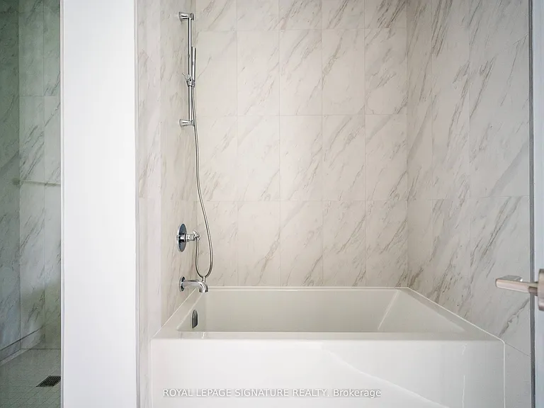 470 Front St W #3503 — Photo 14