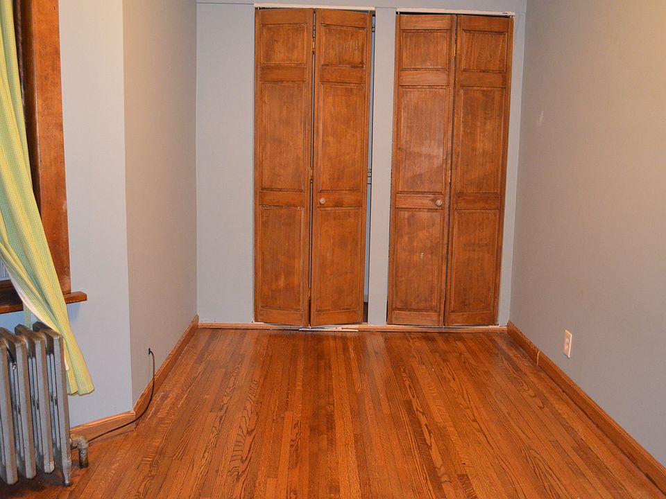 1st image of 2143 W Bradley Pl #1