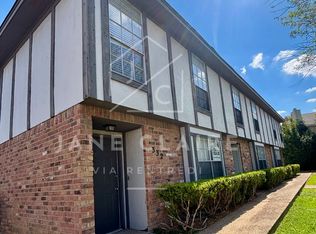 332 Mill Creek Cir, Woodway, TX 76712