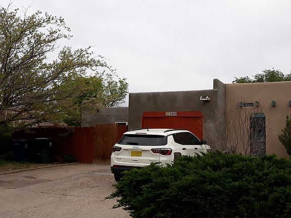 2nd image of 3222 Calle De Molina