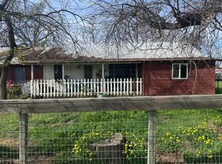 560 S Recreation Ave, Fresno, CA