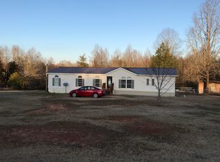 158 Mountain Estates Rd, Pickens, SC 29671