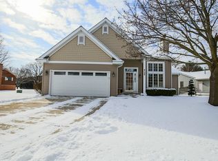 5105 W Malibu Ct, McHenry, IL 60050