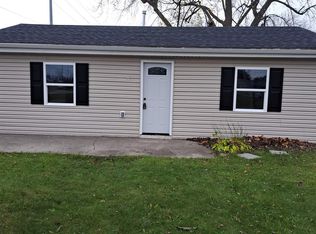 709 N 10th St, Decatur, IN 46733