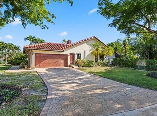 5172 NW 84th Rd, Pompano Beach, FL 33067