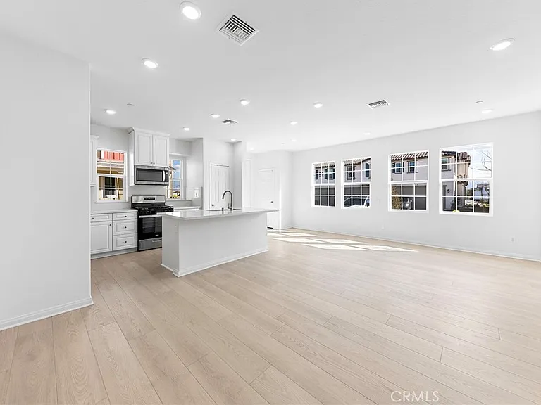 4191 E Carmel Prado — Photo 15