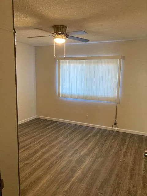 2 bed, 600 sqft, $1,961 — Photo 2