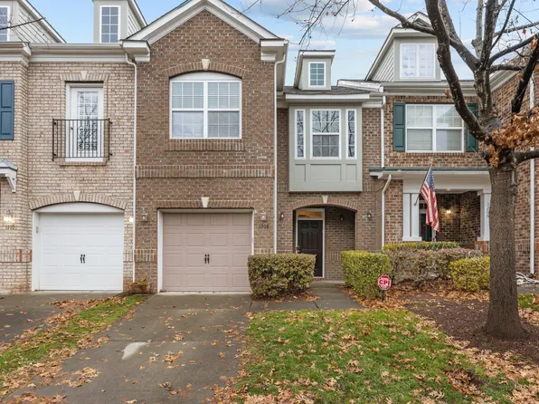 1208 Seattle Slew Ln, Cary, NC 27519