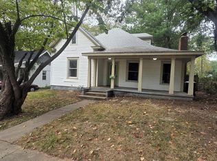 817 S Newton Avenue, Springfield, MO 65806
