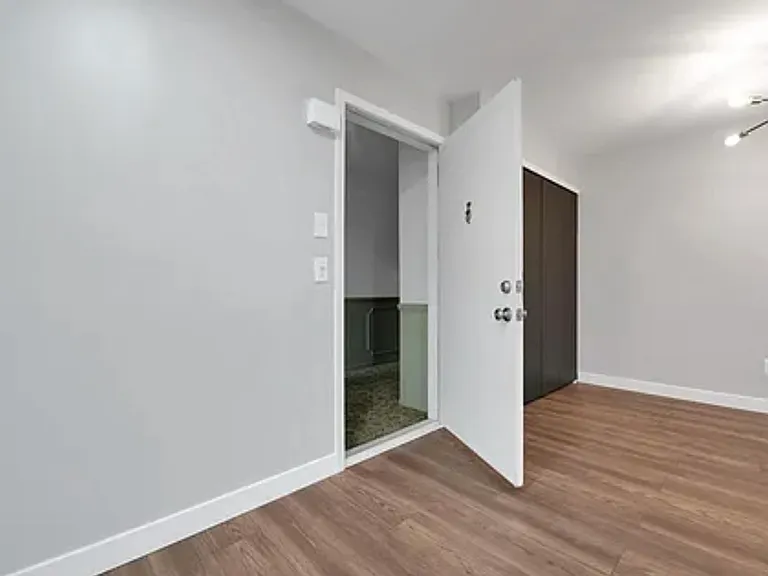 Legacy at Shoreline Apartments — Photo 31