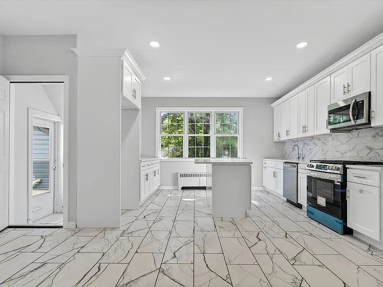 509 Lumberton Rd #1 — Photo 8