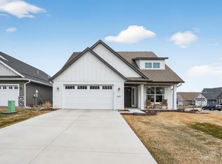 5039 Dale Ridge Rd, Woodbury, MN 55129