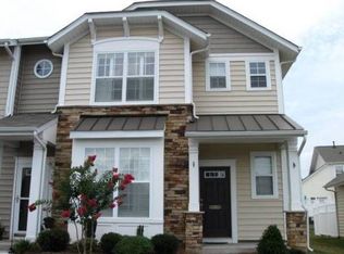 524 Bent Leaf Ct, Fort Mill, SC 29708