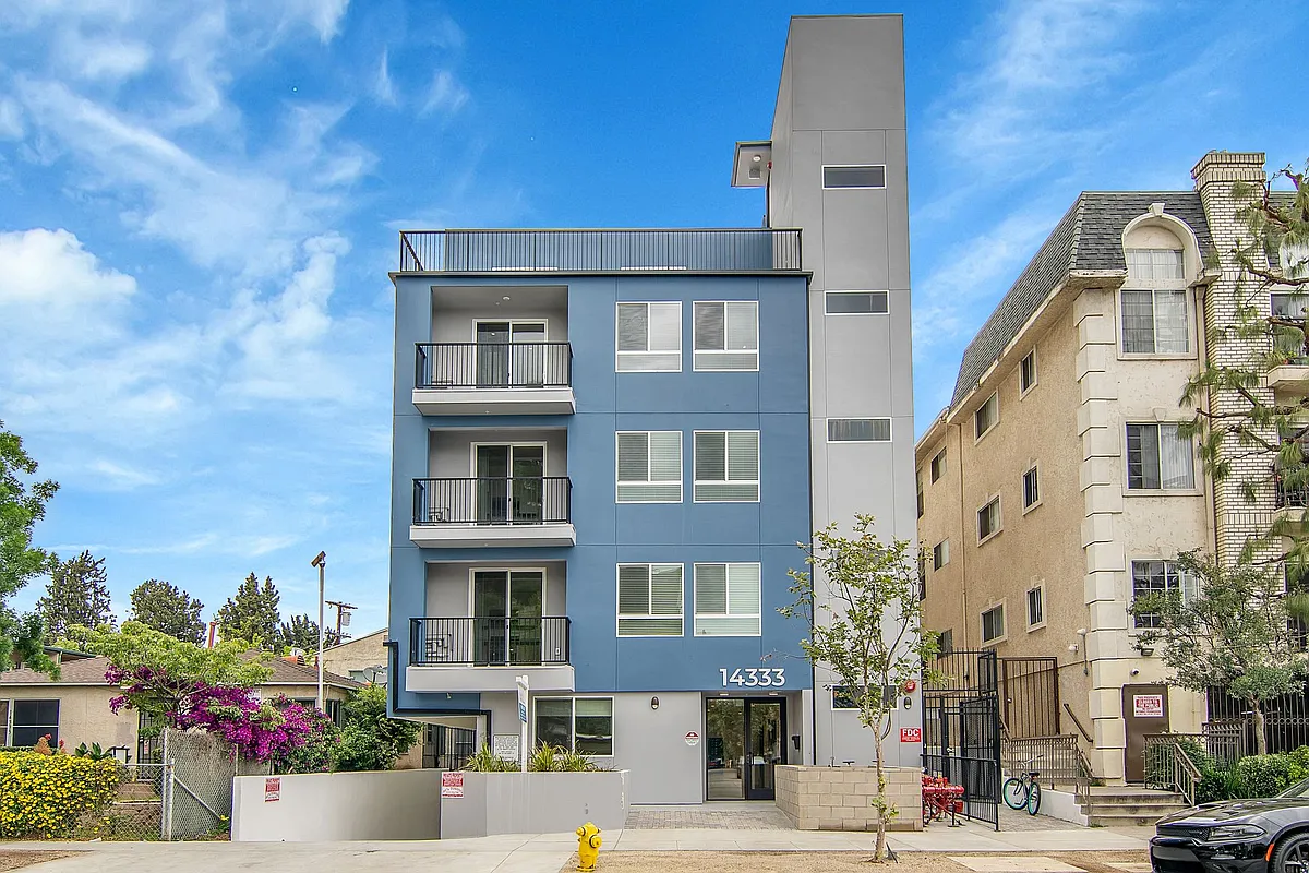 Building Photo - 14333 Sylvan St