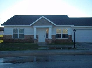 117 Riveroaks Dr, Holdenville, OK 74848