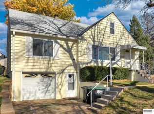 4912 Hickory St, Omaha, NE 68106