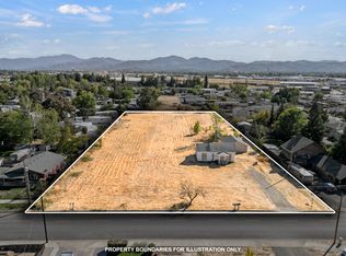 252 De Barr Ave, Medford, OR 97501