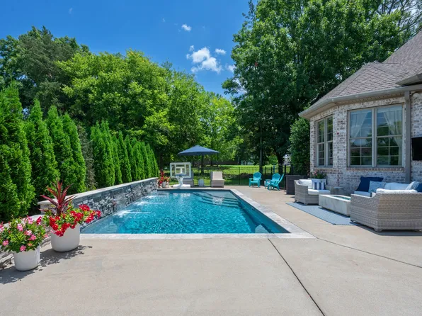 200 Camille Victoria Ct, Mount Juliet, TN 37122
