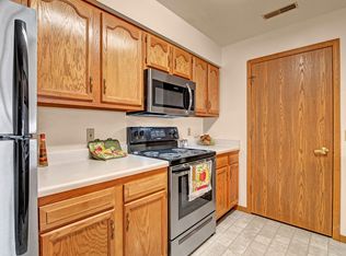 Arbor Ridge, Milwaukee, WI 53224
