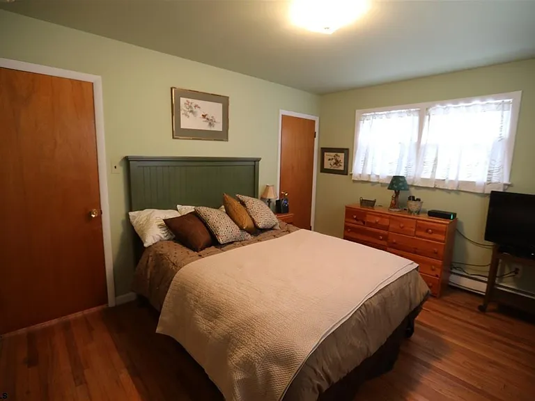 14 S Swarthmore Ave — Photo 16