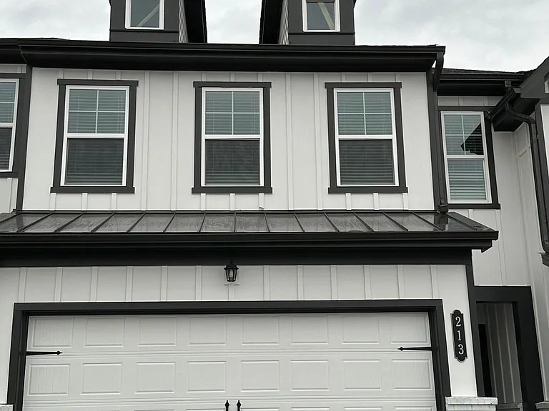 213 Banner Rd — Photo 2