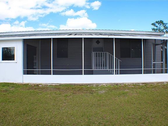 3rd image of 4395 Cypress Dr