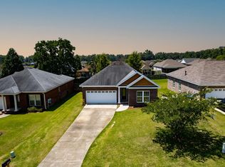107 Waxmyrtle Rd, Dothan, AL 36301