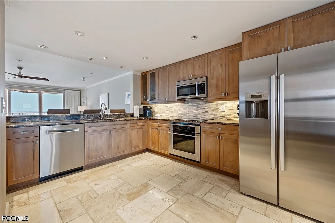 2 bed, 2.0 bath, 1604 sqft, $15,000 — Photo 3