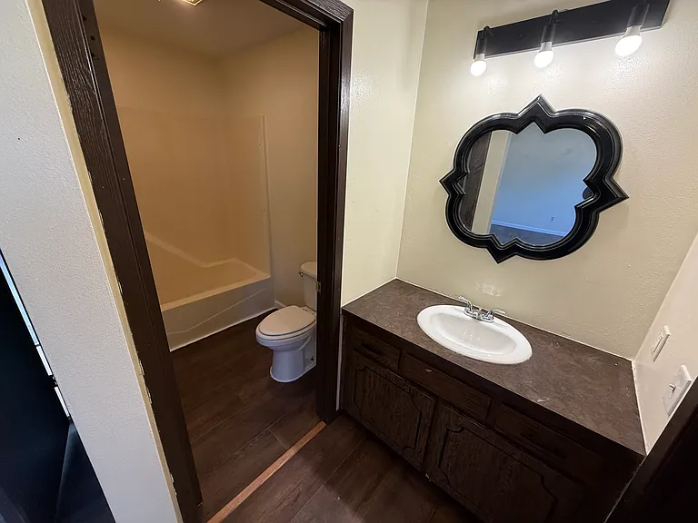947 Belle Valley Dr — Photo 9