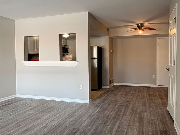 4th image of 7268 Donnell Pl APT A-4