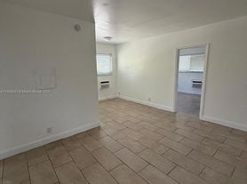 7155 Rue Notre Dame