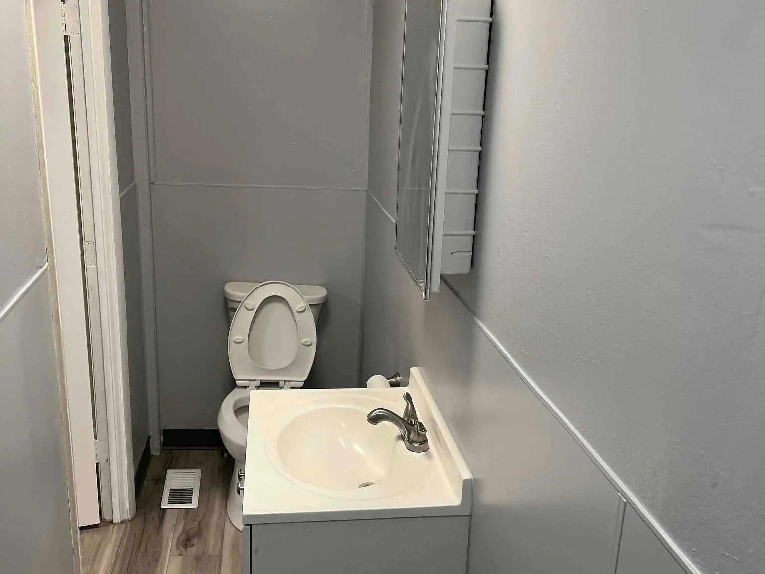 2 bed, 650 sqft, $1,600 — Photo 3