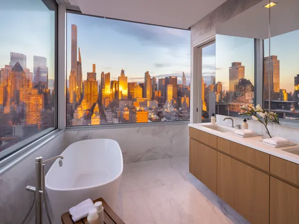 611 West 56th Street image 4 of 16