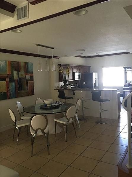2nd image of 11649 NE 18th Dr #11649