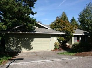 581 SW 4th St, Gresham, OR 97080