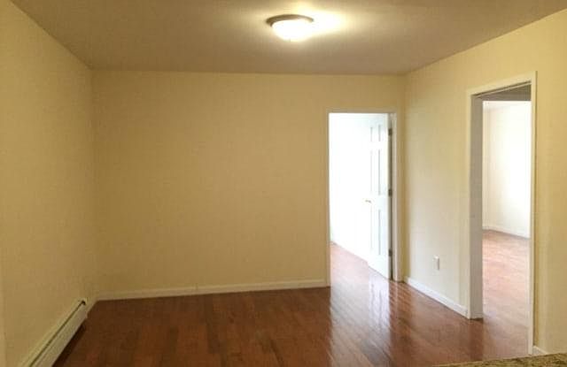 2nd image of 240 E Main St APT 2