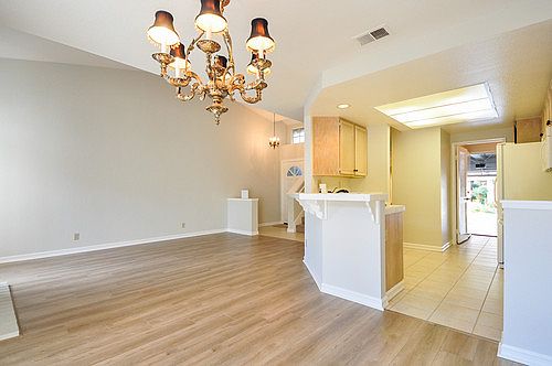 4th image of 13592 Mahogany Pl
