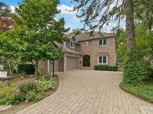 2068 Brentwood Rd, Northbrook, IL 60062