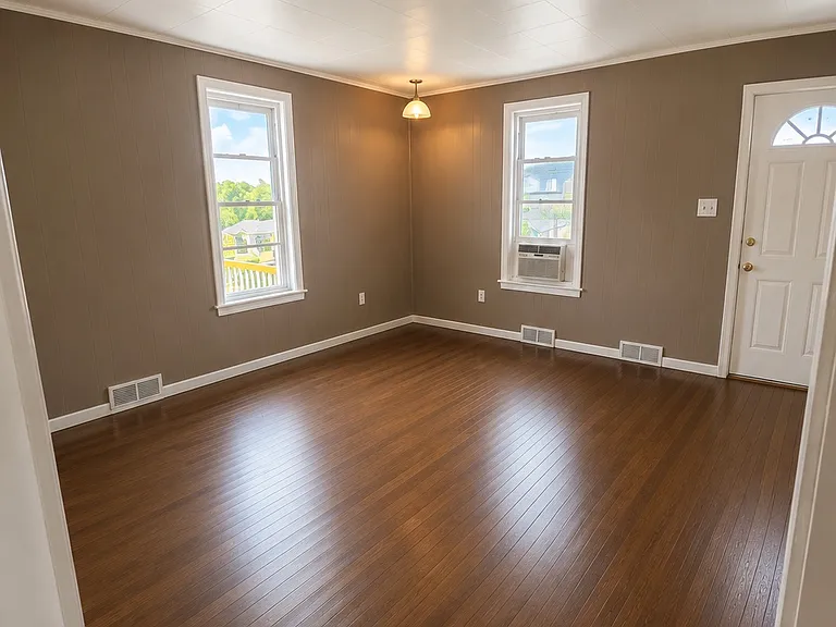 307 E Grant St #1 — Photo 2