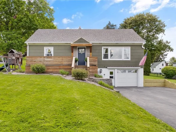 132 E Manchester Rd, Syracuse, NY 13219