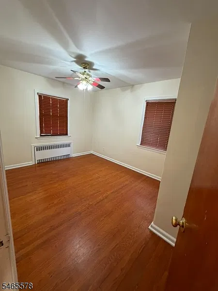 3 bed, 1.0 bath, $3,300 — Photo 3