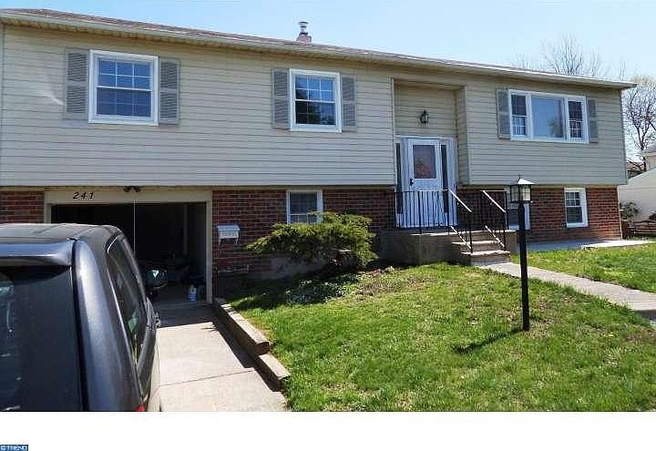1st image of 241 Westbury Dr