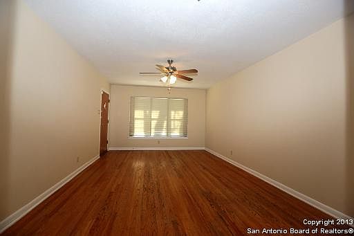 3rd image of 443 Pilgrim Dr